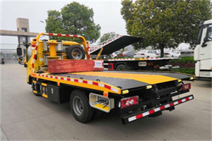 广宁道路救援拖车报价